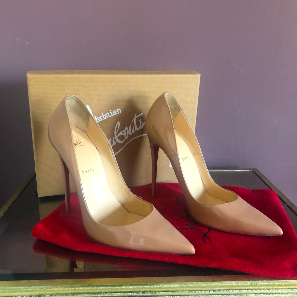 CHRISTIAN LOUBOUTIN So Kate nude size 42